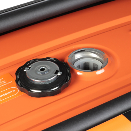 Бензиновый генератор  GP 7210 AE