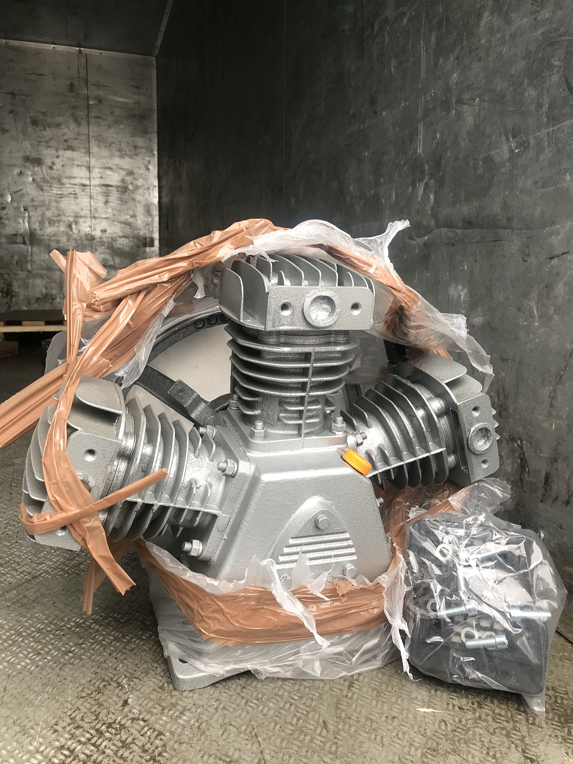 Отгрузка компрессорной головы REMEZA LB40