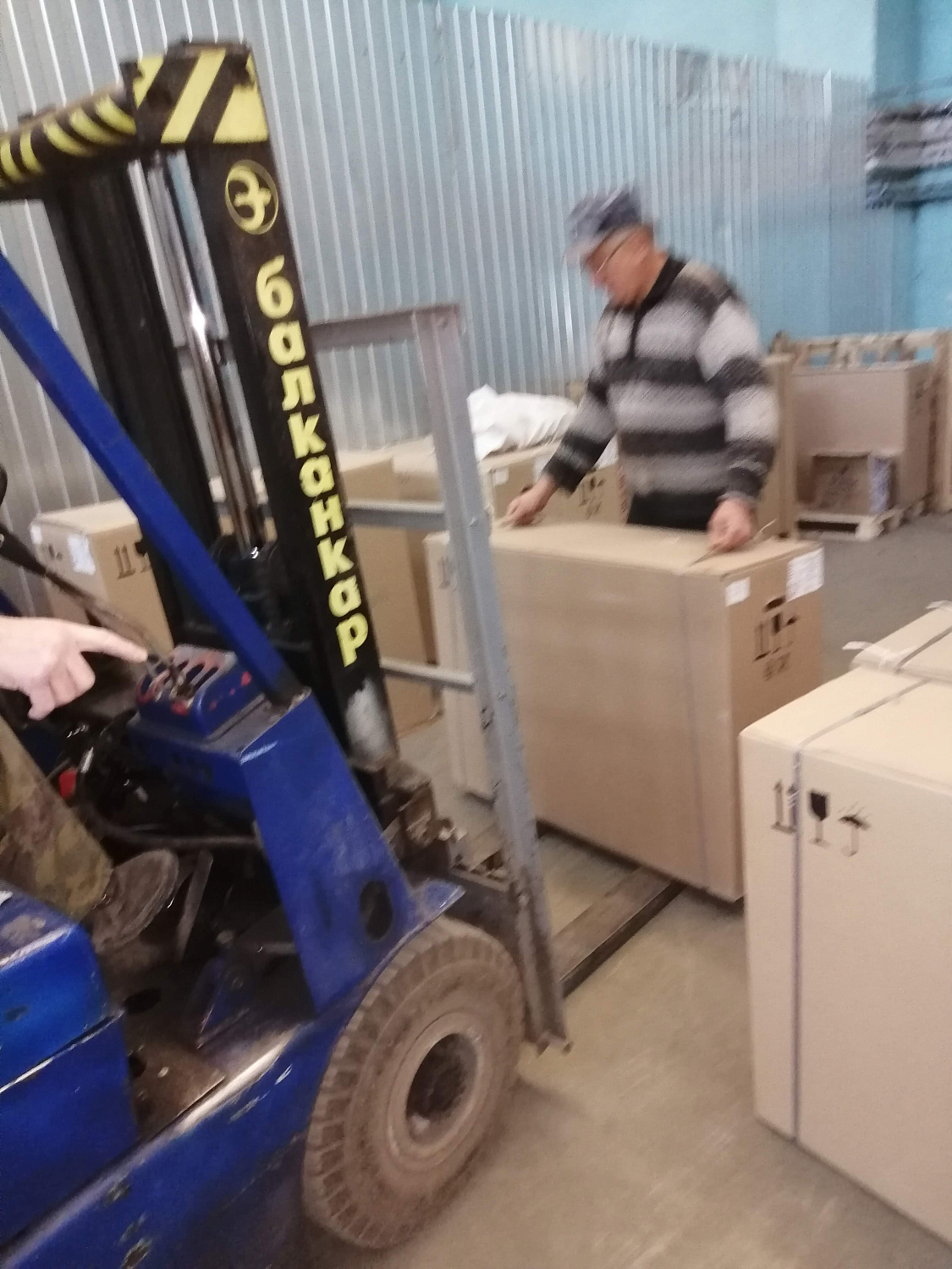 Отгрузка компрессоров дилеру в Воронеже